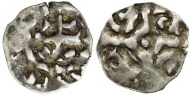 FRANCE, NORMANDIE, Duché, Henri Ier Beauclerc (1106-1135), billon denier anonyme. D/ + NORMANNA Croix à double traverse cantonnée de deux besants. R/ ...