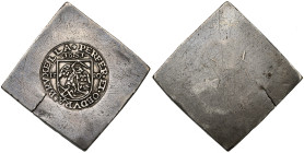 BRABANT, Bruxelles assiégée par Alexandre Farnèse (1579-1580), AR plaque uniface de 36 sols, 1580. D/ PERFER ET OBDVRA BRVXELLA Ecu au saint Michel, t...