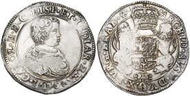 BRABANT, Duché, Charles II (1665-1700), AR ducaton, 1668, Anvers. Premier type. D/ B. enfantin à d. R/ Ecu couronné, tenu par deux lions, orné du bijo...