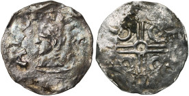 NAMUR, Comté, Albert II (avant 1031-1063), AR denier, après 1040, Dinant. D/ ALBERTVS T. à g. R/ + DEONAM Croix double, centrée d'un annelet, cantonné...