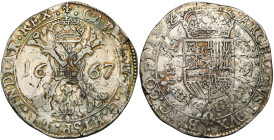 VLAANDEREN, Graafschap, Karel II (1665-1700), AR patagon, 1667, Brugge. Vz/ Gekroond stokkenkruis met een vuurijzer tussen het jaartal en het juweel v...