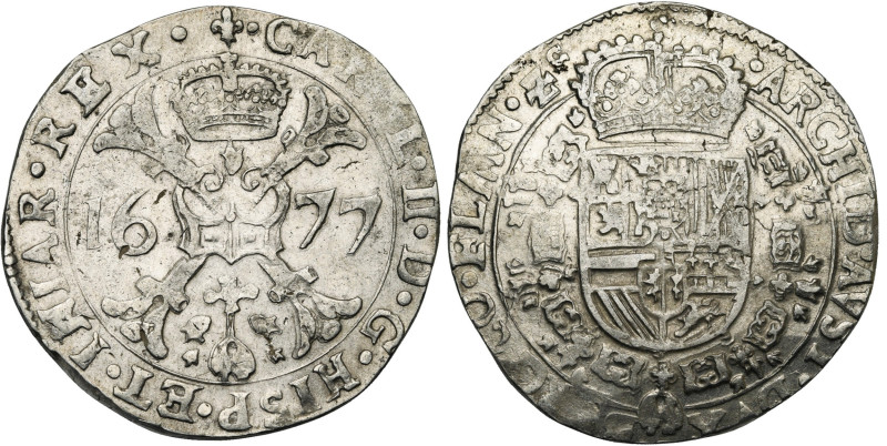VLAANDEREN, Graafschap, Karel II (1665-1700), AR patagon, 1677, Brugge. Vz/ Gekr...