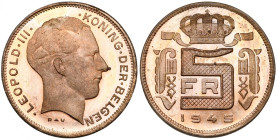 BELGIQUE, Royaume, Léopold III (1934-1951), 5 frank, 1945 NL. Refrappe en bronze clair. Tranche lisse. Bogaert 2719B4. Rare. Pochette originale Muntbe...
