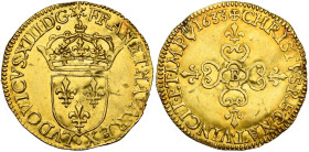 FRANCE, Royaume, Louis XIII (1610-1643), AV écu d'or au soleil, 1633 B, Rouen. D/ Ecu de France couronné, sous un soleil. La légende débutant à 6h. R/...