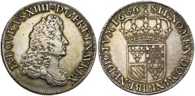 FRANCE, Royaume, Louis XIV (1643-1715), AR écu de Flandre, 1686 LL, Lille. Dit "carambole". Différent: croissant. D/ B. dr. à d., coiffé d'une longue ...