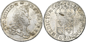 FRANCE, Royaume, Louis XIV (1643-1715), AR demi-écu de Flandre, 1686 L couronné, Lille. D/ B. dr. à d., coiffé d'une longue perruque au bas de laquell...