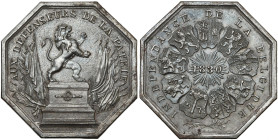 BELGIQUE, Royaume, médaille, 1830 (1833), Jouvenel. "Médaille de Fer", distribuée aux décorés de la Croix de Fer. D/ AUX DEFENSEURS DE LA PATRIE Le li...