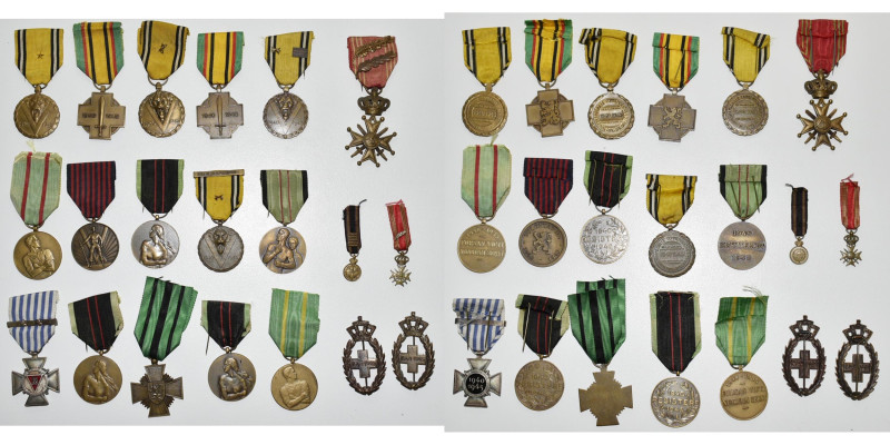 BELGIQUE, lot de 20 distinctions honorifiques relatives à la guerre 1940-1945 (1...