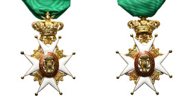 SUEDE, Ordre de Vasa, croix de chevalier de 1e classe en or (17,45 g avec le ruban), dans son écrin Carlman à Stockholm.

Ayant appartenu à Jean Sas...