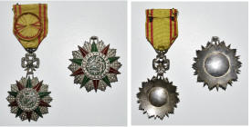 TUNISIE, Ordre du Nichan Iftikhar, lot de deux étoiles en argent, sans marquage, avec leur ruban: 3e classe (officier) au monogramme de Naceur Bey (19...
