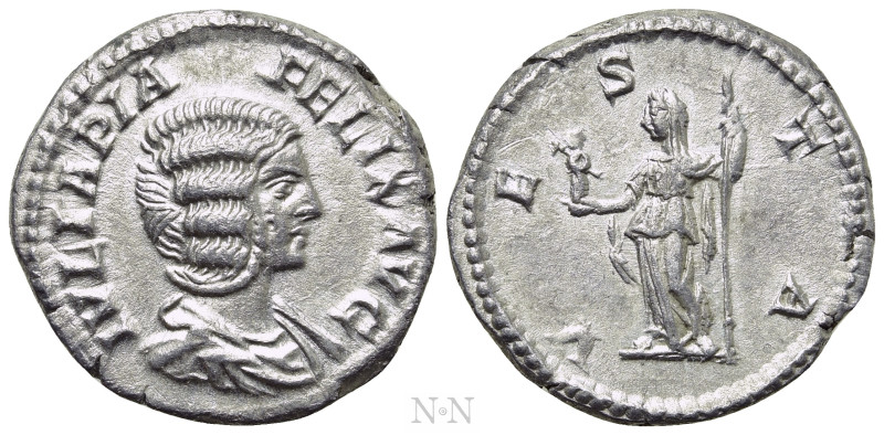 JULIA DOMNA (Augusta, 193-217). Denarius. Rome. 

Obv: IVLIA PIA FELIX AVG. 
...