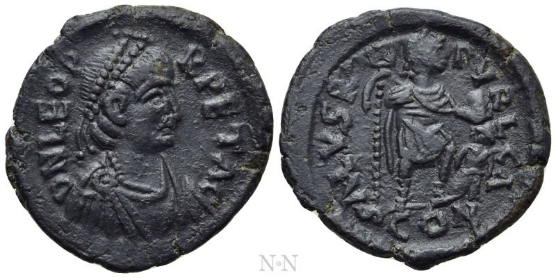 LEO I (457-474). Ae. Constantinople. 

Obv: D N LEO PRPET AG. 
Diademed, drap...