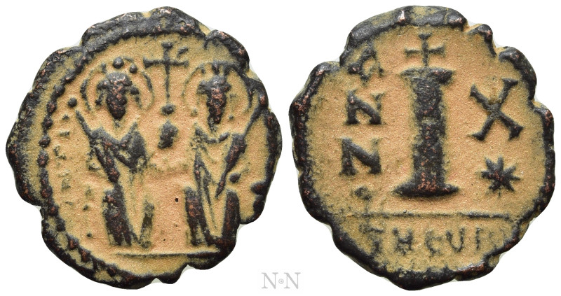 JUSTIN II, with SOPHIA (565-578). Decanummium. Theoupolis (Antioch). Dated RY 10...