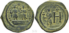 MAURICE TIBERIUS, with CONSTANTINA and THEODOSIUS (582-602). Follis or 8 Pentanummia. Cherson