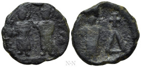 MAURICE TIBERIUS, with CONSTANTINA and THEODOSIUS (582-602). Half Follis or 4 Pentanummia. Cherson
