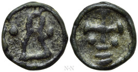 BASIL I THE MACEDONIAN (867-886). Ae. Cherson