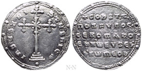 CONSTANTINE VII PORPHYROGENITUS, with ROMANUS I (913-959). Miliaresion. Constantinople
