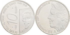 10 Gulden 1995 BEATRIX Hugo de Grot, Utrecht
KM#220 Ag.800 15g 33mm mint Utrecht , mintmaster CH. van Draanen
UNC-