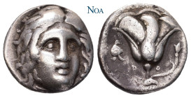 KARISCHE INSELN RHODOS
 Didrachme ca. 275-250 v. Chr. Magistrat Erasikles. Vs.: Kopf des Helios in Vorderansicht, leicht n. r. gewendet. Rs.: Rose mi...