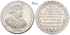 NÜRNBERG, Stadt.
 Versilberter Jeton 1817 Stempel von J. T. Stettner. Auf die 300-Jahrfeier der Reformation. Vs.: Brustbild Martin Luthers n.r. Rs.: ...