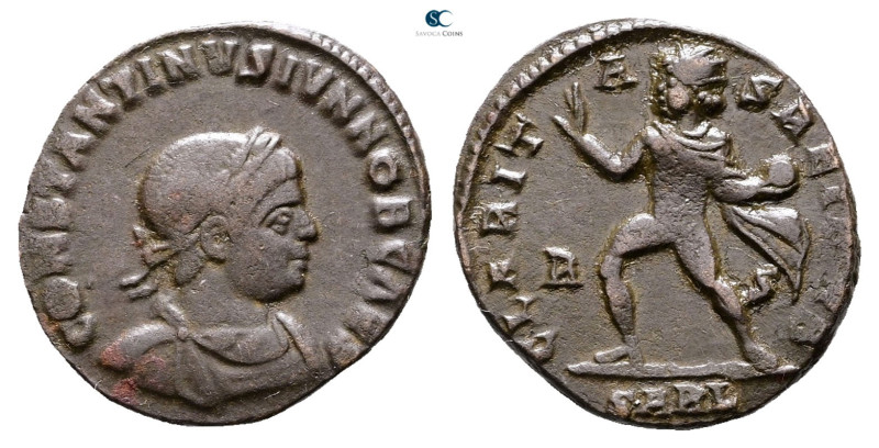 Constantine II, as Caesar AD 317-337. Arelate (Arles)
Follis Æ

19 mm, 2,66 g...