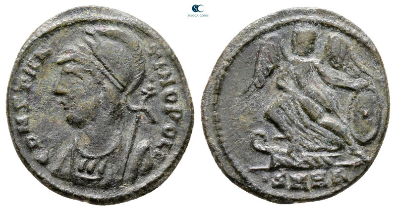 City Commemoratives AD 330-354. Heraclea
Follis Æ

17 mm, 2,27 g



Very ...