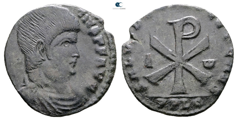 Decentius, as Caesar AD 350-353. Lugdunum
Follis Æ

23 mm, 5,09 g



Near...