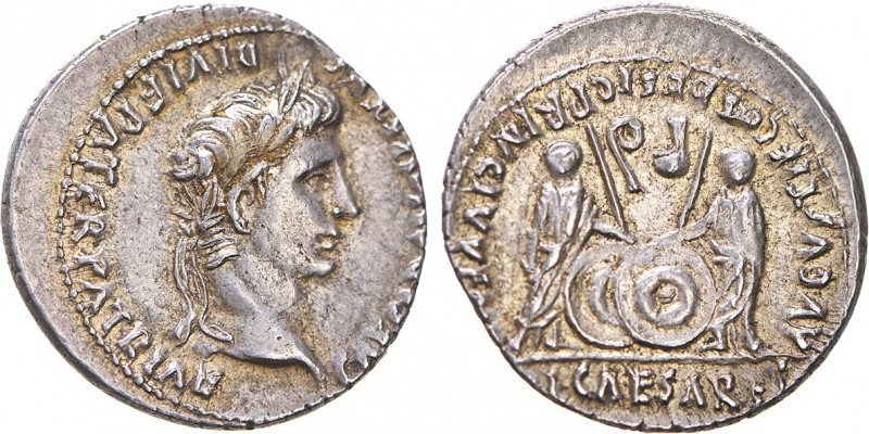 Romanas - Augusto (27 a.C.-14 d.C.) - Denário

Denário, CAESAR AVGVSTVS DIVI F...