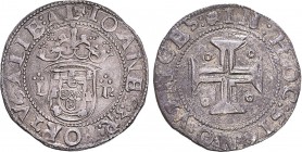 D. João III - Tostão

Tostão, L-R (3 pontos sobre "L" e "R"), Lisboa, 2.º tipo, reverso: sem 3 pontos na extremidade da cruz, G.118.08/119.10.var, 9...
