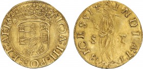 India (Colony) - D. João III (1521-1557)

Gold - Escudo de S. Tomé, Lisbon, loose shield, IOA:III:POR:ET:AL:R/INDIA:TI::BI:CESSIT/ST, G.15.01, FV J3...