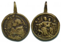 Medalha religiosa do séc. XVIII:

S. Domingos de Gusmão / Nossa Senhora do Rosário. Circular Ø 19 mm, bronze, MBC.