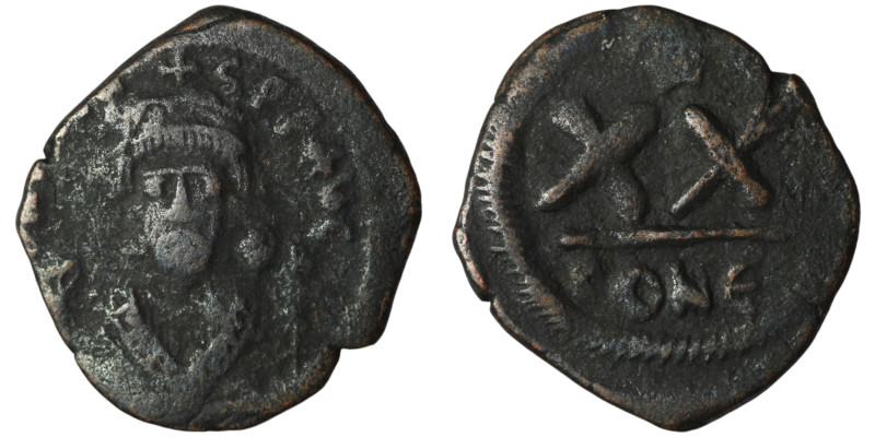Phocas (AD 602-610). Constantinople
AE Half Follis (24mm, 4,31g)