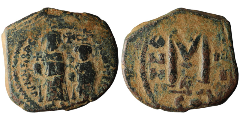 Heraclius with Heraclius Constantine (AD 610-641). Constantinople
AE Follis (31m...