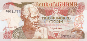 Ghana, 200 Cedis, 1993, UNC, p27b