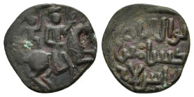SELJUQ of RUM.Malikshah II.(1197-1198 ).Fals.

Obv : Horseman right, with small winged human figure, presumably an angel.

Rev :  أبو الفتح / ملكش...