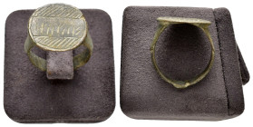 ANCIENT BYZANTINE BRONZE RING.(10th-11th century).Ae.

Condition : Good very fine

Material : Bronze.

Weight : 5.45 gr
Diameter : 21 mm