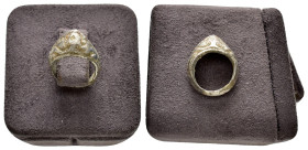 ANCIENT BYZANTINE SILVER ARCHER RING(8th-19th Century).Ar.

Condition : Good very fine

Material : Silver.

Weight : 2.07 gr
Diameter : 14 mm