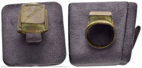 ANCIENT BYZANTINE BRONZE RING.(7rd–8th centuries).Ae.

Condition : Good very fine.

Material : Bronze.

Weight : 8.60 gr
Diameter : 18 mm