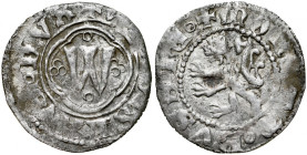 Władysław Opolczyk 1372-1379, Kwartnik ruski, Av.: Litera W w ornamencie, Rv.: Lew.