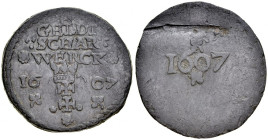 Gdańsk, Żeton 1607, A.: Herbem miasta Gdańska nad nim napis: GELDT / :SCHAR: / *WERCK* / 16-07, Rv.: Data 1607. Multipla.