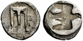 GREEK COINAGE 
 Croton 
 Nomos circa 480-430 BC, AR 7.74 g. Tripod. Rev. Incuse eagle. Historia Numorum Italy 2108. SNG ANS 291 (these dies).
 Clea...