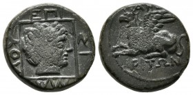 ABDERA, Thracia. 385-347 a.C. A/ Grifo sentado a izquierda. R/ Cabeza de Apolo a derecha dentro de recuadro. BMC 89. Ae. 3,75g. MBC.
