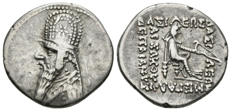 MITHRADATES II. Dracma. 121-91 a.C. Rhagai (Reino Parto). A/ Busto de Mithradate...