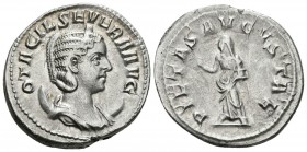 OTACILIA SEVERA. Antoniniano. 244-249 d.C. Roma. A/ Busto drapeado sobre creciente a derecha. M OTACIL SEVERA AVG. R/ Pietas estante a izquierda porta...