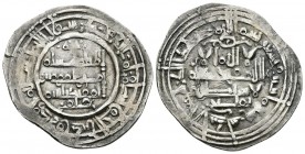 CALIFATO DE CORDOBA. Hisham II. Dirham. 392H. Al-Andalus. Citando a Tamliy en la IA y a `Amir en la IIA. V-569. Ar. 3,17g. MBC+.