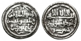 ALMORAVIDES. Ali Ibn Yusuf y el Emir Tashfin. Quirate. 533-537H. V-1824; Hazard 999. Ar. 0,92g. MBC.