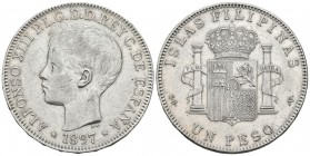 ALFONSO XIII. 1 Peso. 1897. Manila SGV. Cal-81. Ar. 24,98g. Marquitas. MBC+.