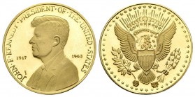 ESTADOS UNIDOS. Medalla. John F. Kennedy. 1917-1963. Au. 7,01g. 22mm. Presentado en estuche oficial con certificado. SC.