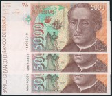Conjunto de 3 billetes no correlativos de 5000 Pesetas emitidos el 12 de Diciembre de 1992, serie 4B (Edifil 2017: 484a). SC.