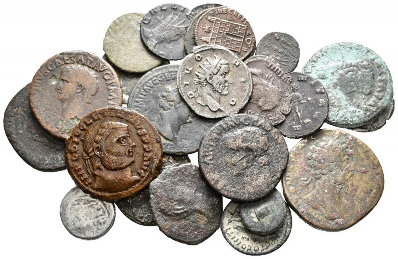 IMPERIO ROMANO. Lote compuesto por 26 monedas variadas. Conteniendo Marco Antoni...